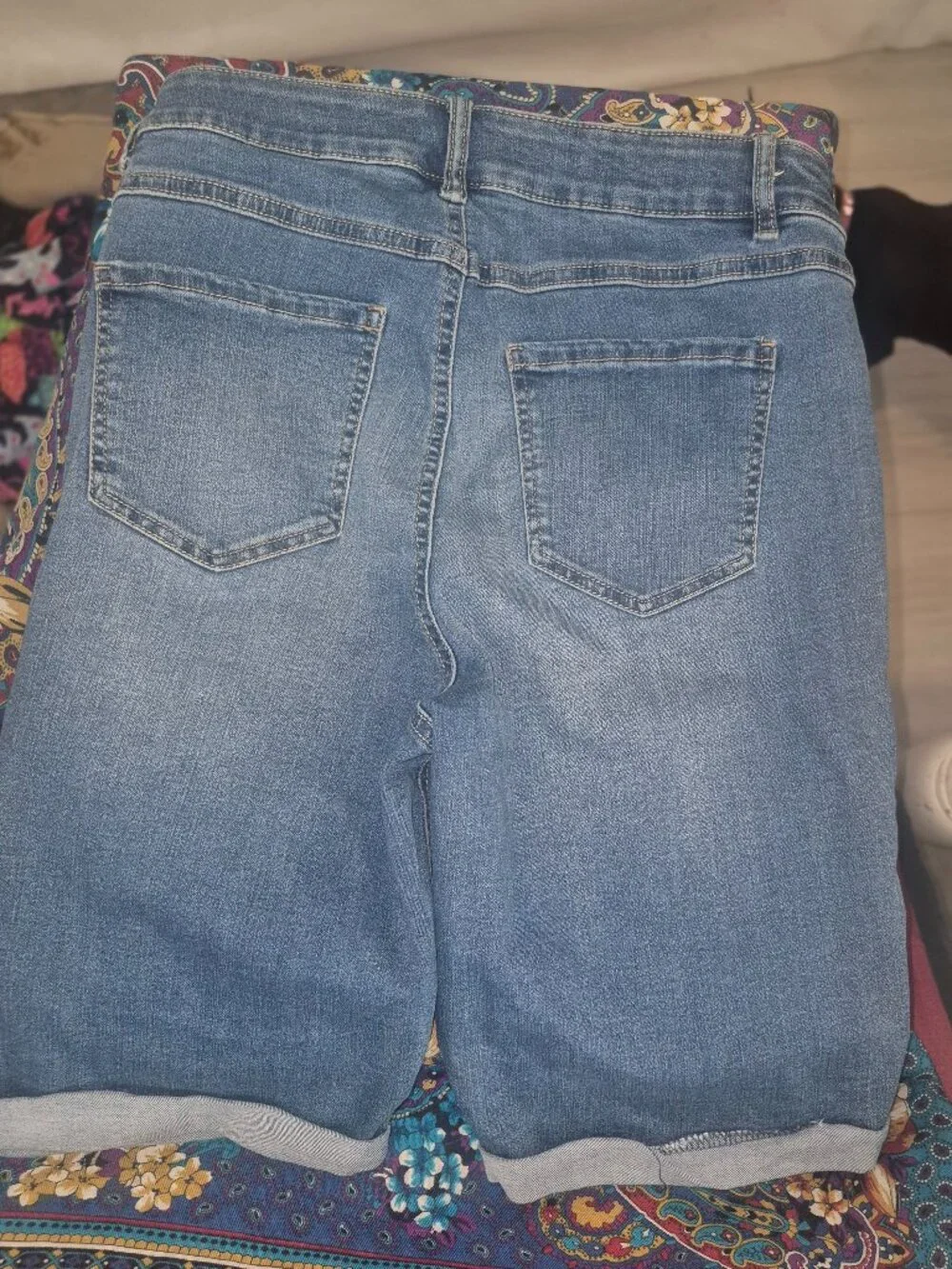 Ladie's Denim shorts, long, 5-pockets- in size 12 (30